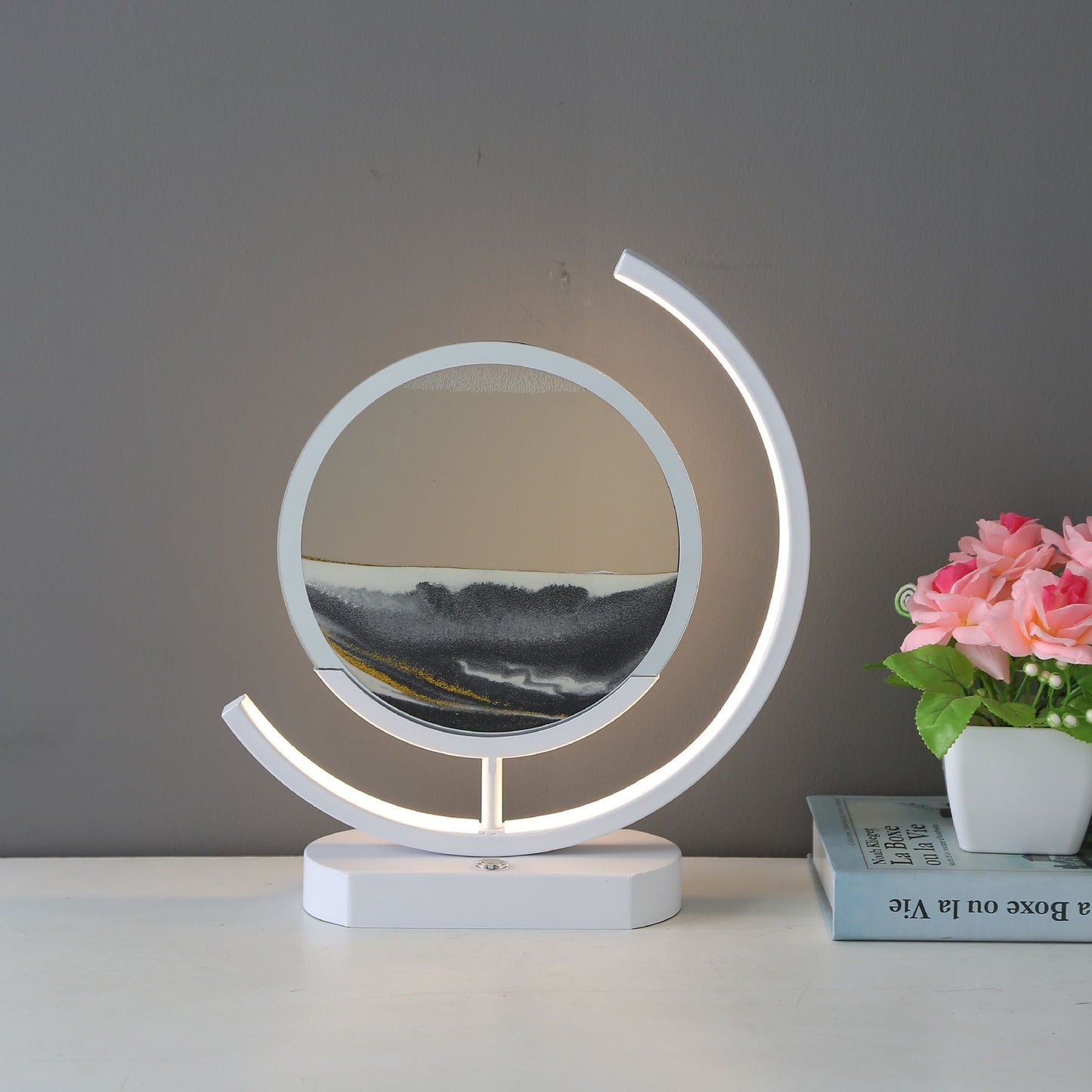 Moving Sand Art LED Table Lamp