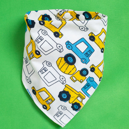 Infant Triangle-Shaped Drooling Bib