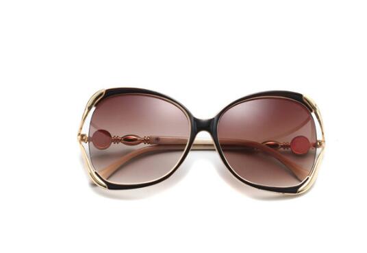 Women's Fashionable Sunglasses