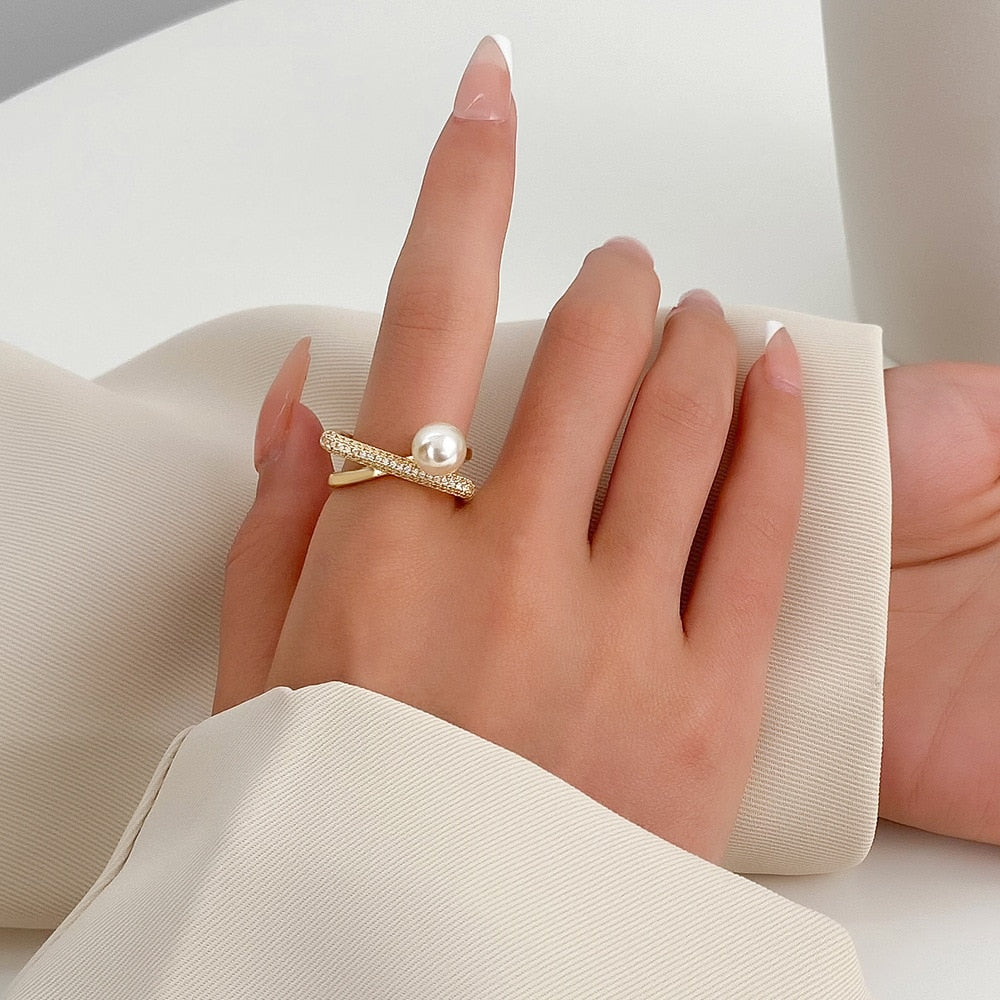 Women's 18K Gold-Plated Elegant Pearl Ring