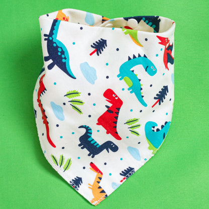 Infant Triangle-Shaped Drooling Bib