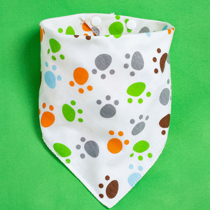 Infant Triangle-Shaped Drooling Bib