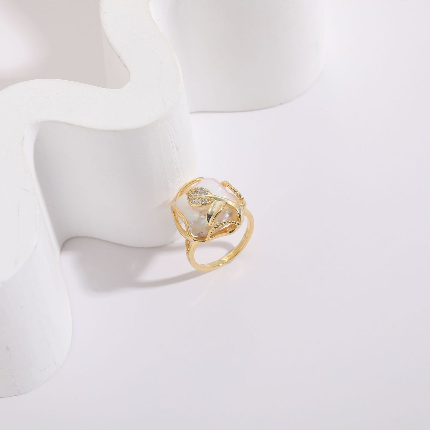 Women's 14K Gold Freshwater Pearl Ring