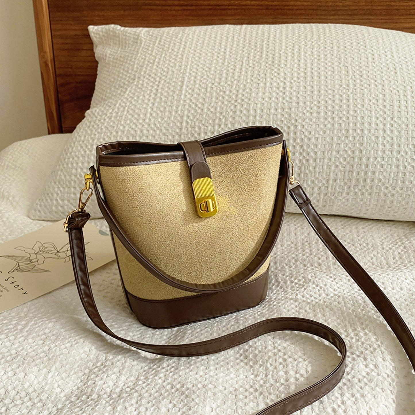 Women's Leather Bucket Crossbody Bag