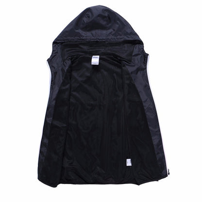 Men's Lightweight Hooded Windbreaker Jacket