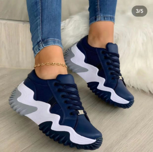 Women's Leather Thick Sole Casual Sneakers