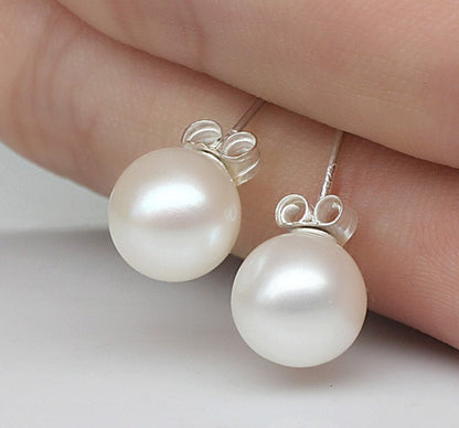 Women's 925 Silver Pearl Stud Earrings