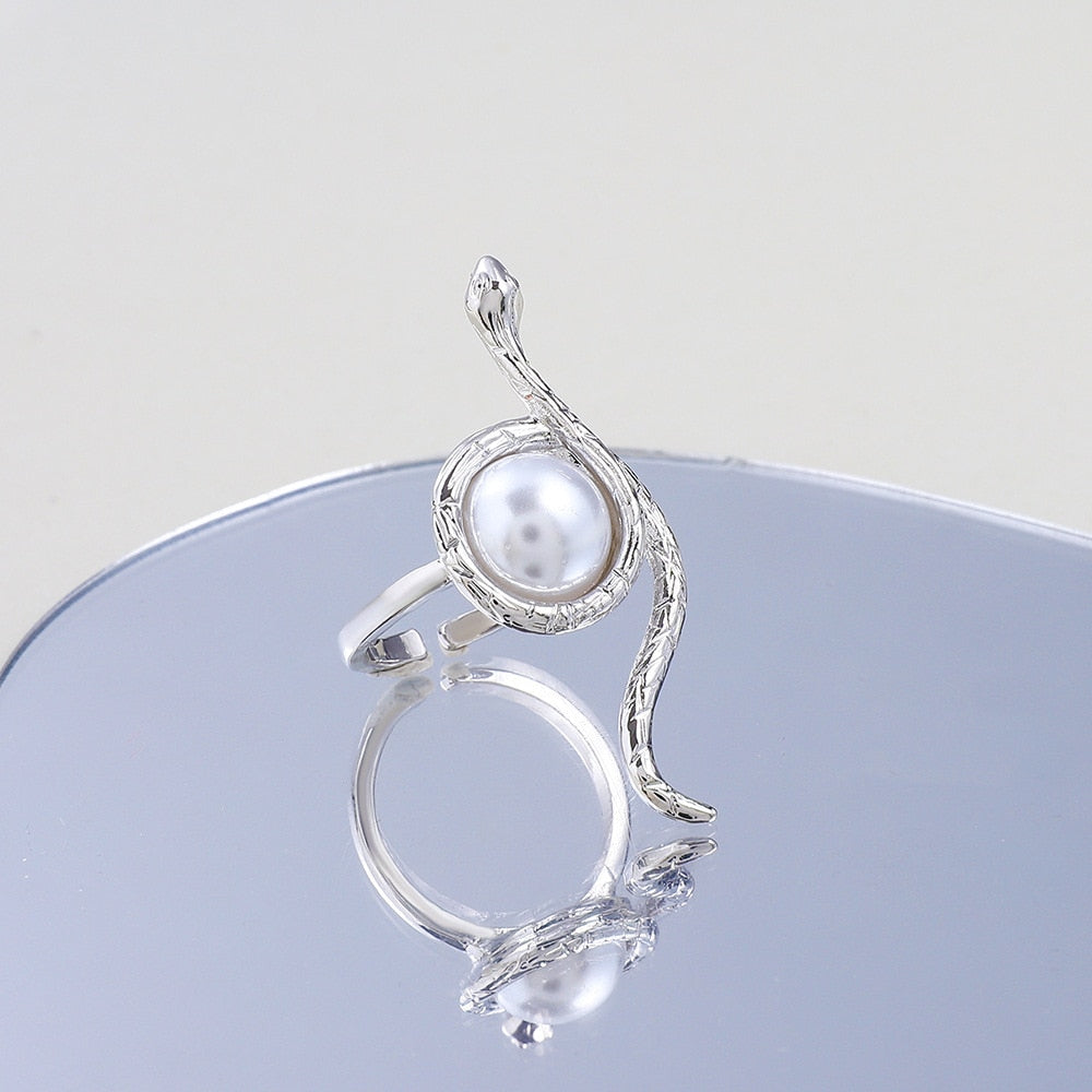 Women's Artificial Pearl Gothic Snake Ring