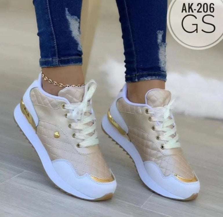 Women's Flat Sole Round Toe Casual Sneaker