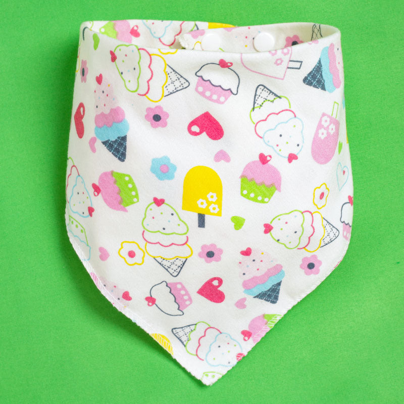 Infant Triangle-Shaped Drooling Bib