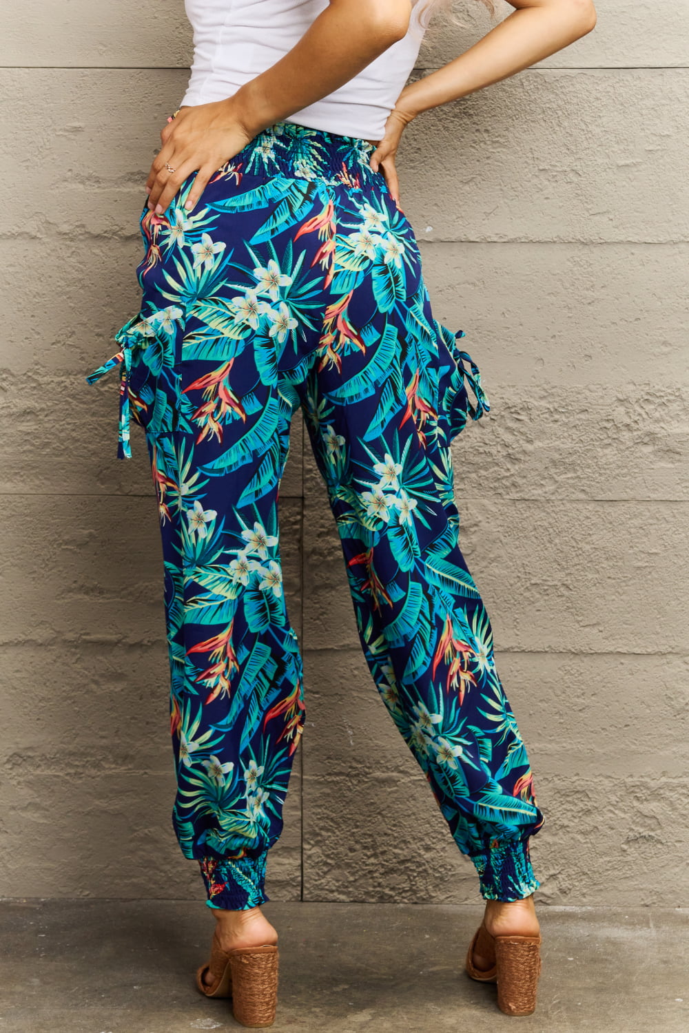 Women's Plant Print Joggers