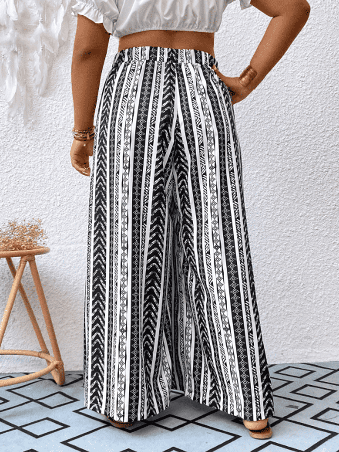 Women's Plus Size Striped Tied Wide Leg Pants