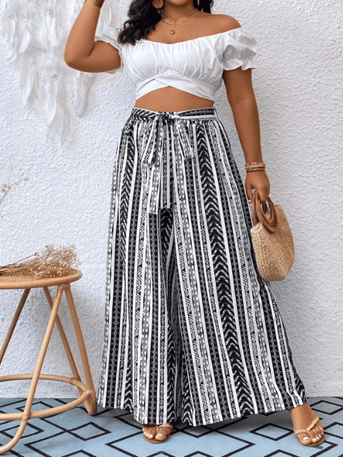 Women's Plus Size Striped Tied Wide Leg Pants