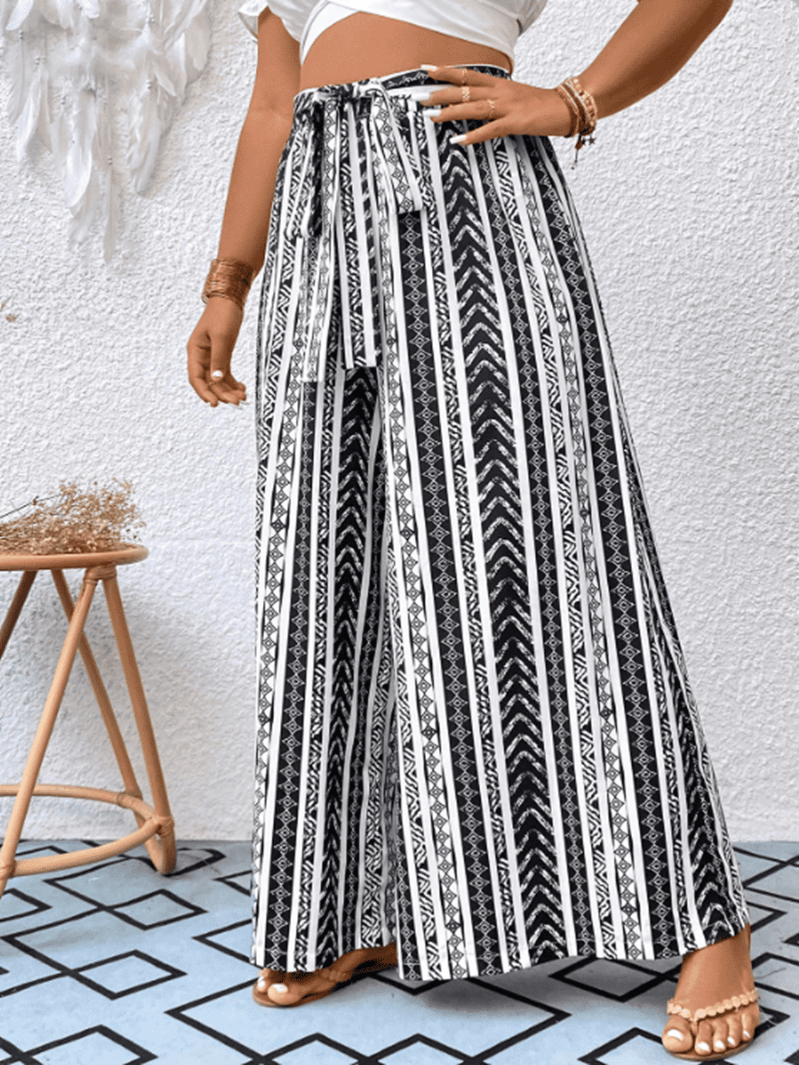 Women's Plus Size Striped Tied Wide Leg Pants